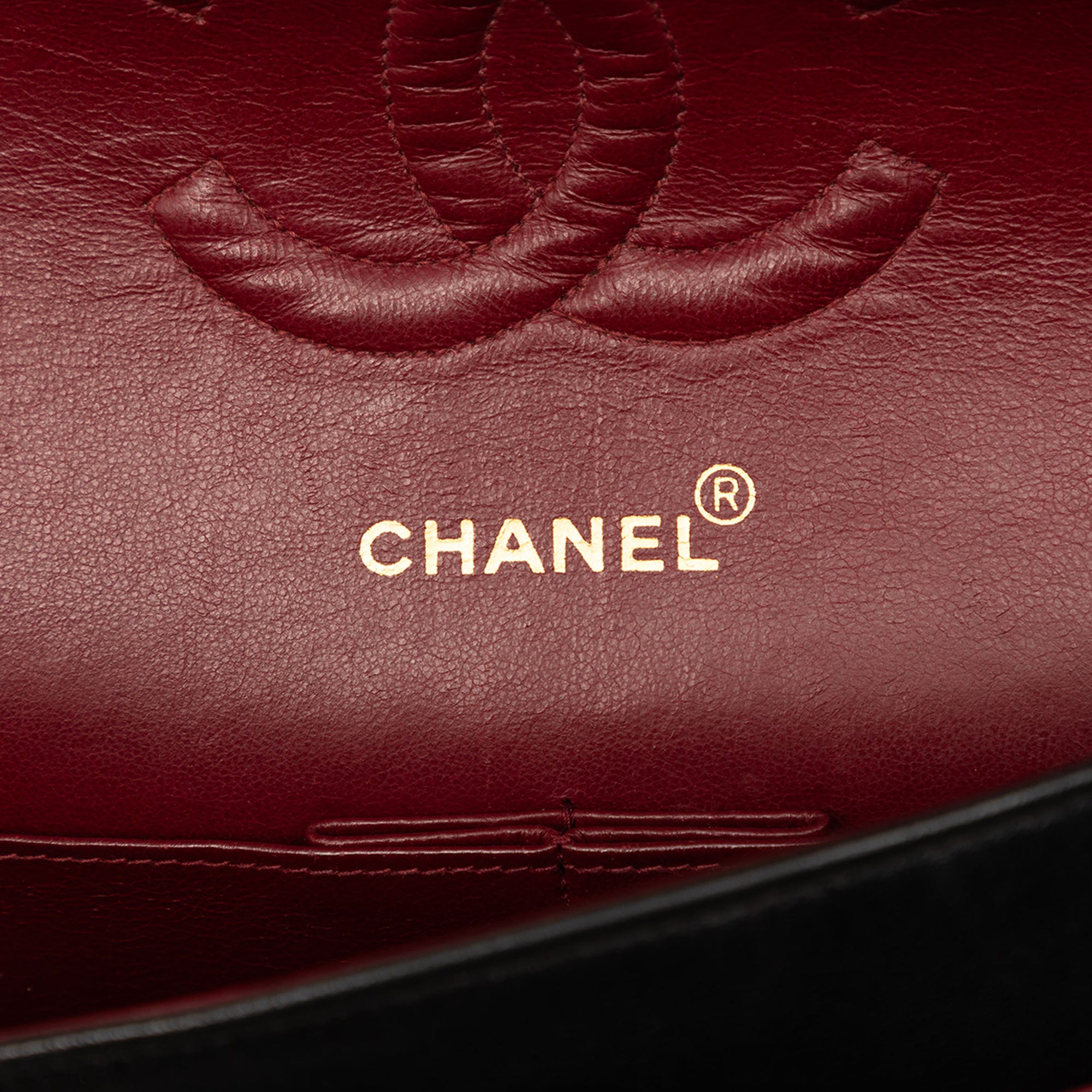 Medium Classic Lambskin Double Flap - Image 5