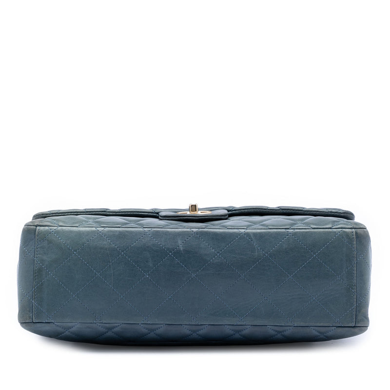 Maxi Classic Lambskin Single Flap - Image 3
