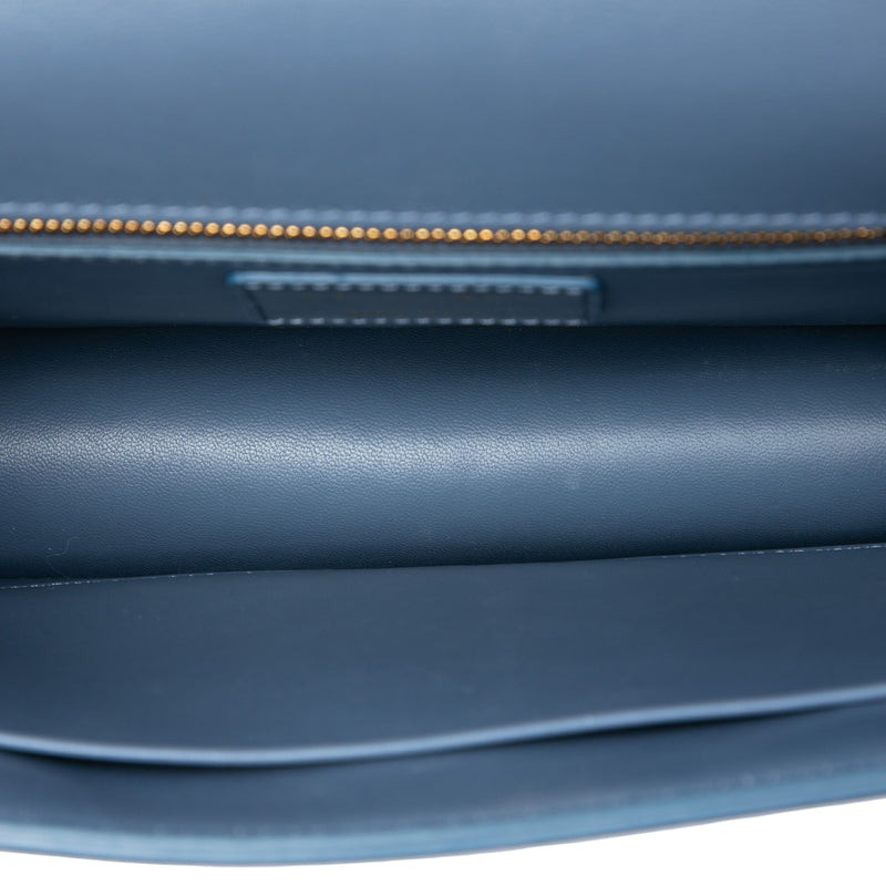 Leather 30 Montaigne Flap - Image 4