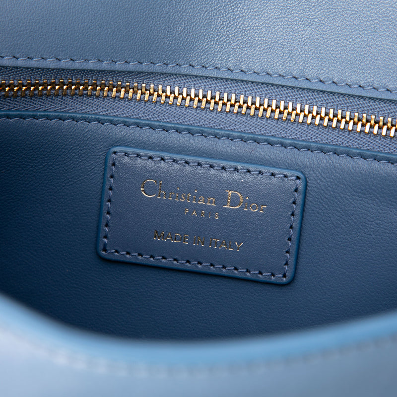 Leather 30 Montaigne Flap - Image 5