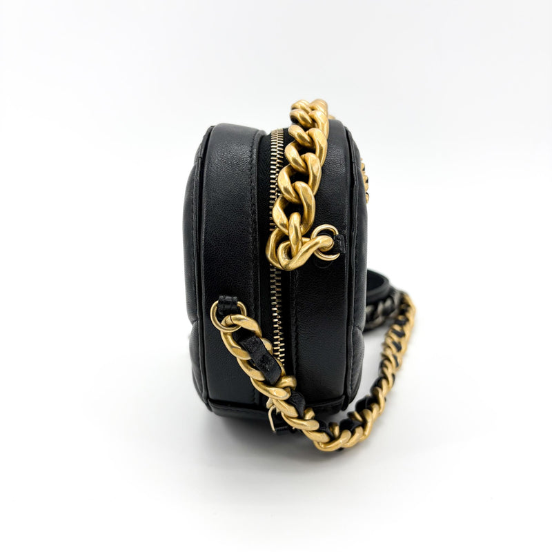 Chanel 19 Round Clutch With Chain Quilted Leather Black