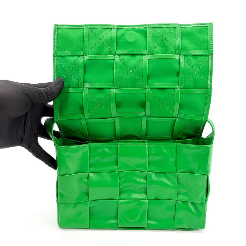 Bottega Veneta Cassette Maxi Intrecciato Leather Green Bag