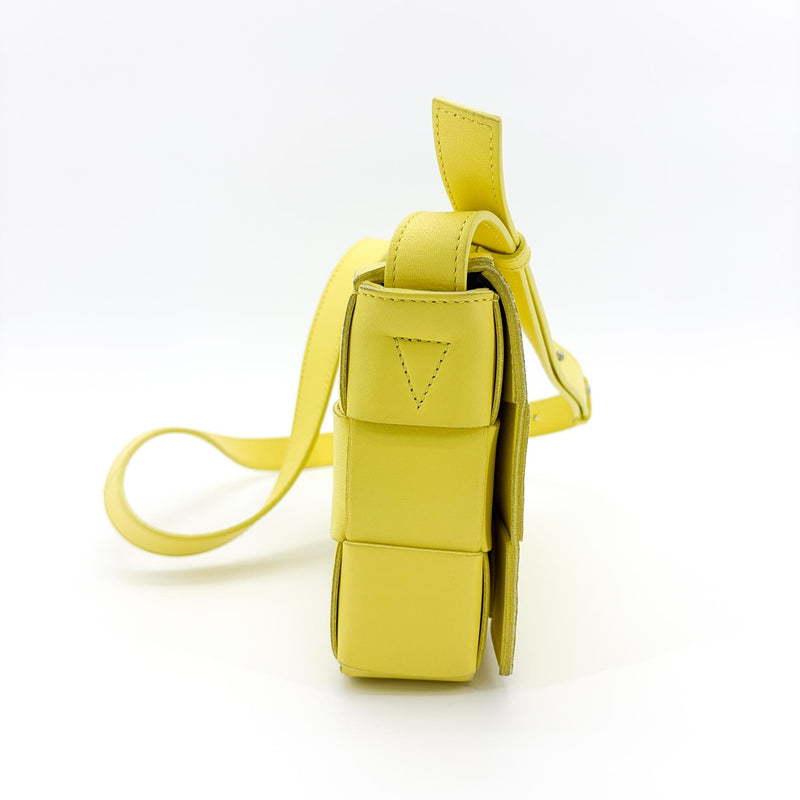Bottega Veneta Cassette Crossbody Bag Maxi Intrecciato Leather Yellow