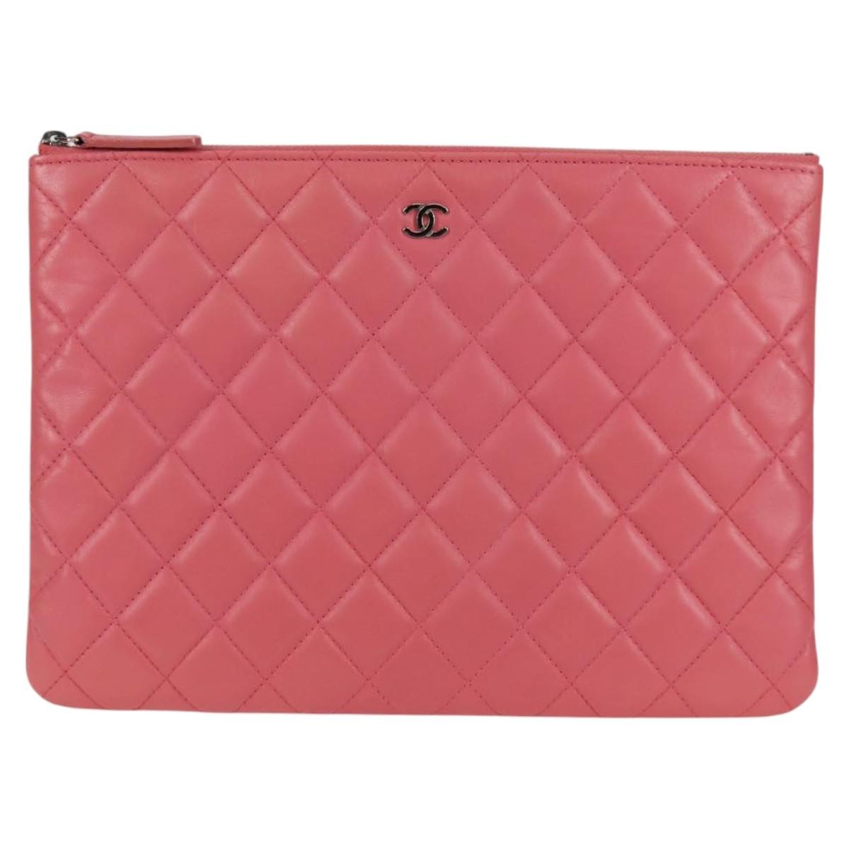 Chanel Cc Casino O Case Clutch Quilted Lambskin Pink Leather