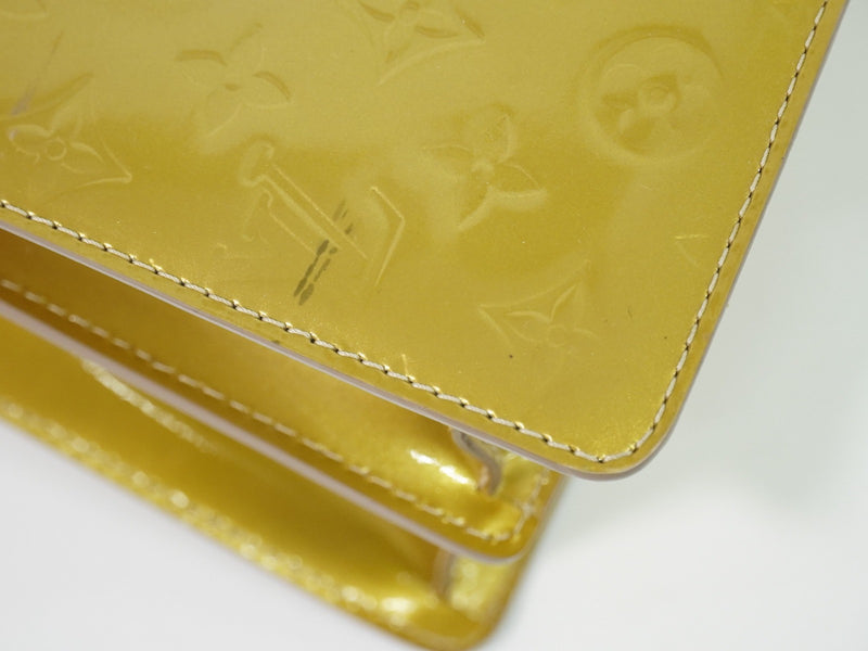 Louis Vuitton Deesse Monogram Vernis Beige Leather Bag