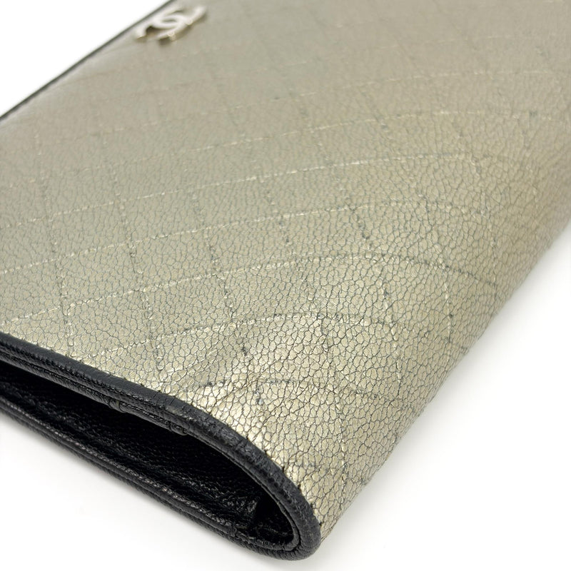 Chanel 19 Flap Quilted Lambskin Gold Calfskin Accessory