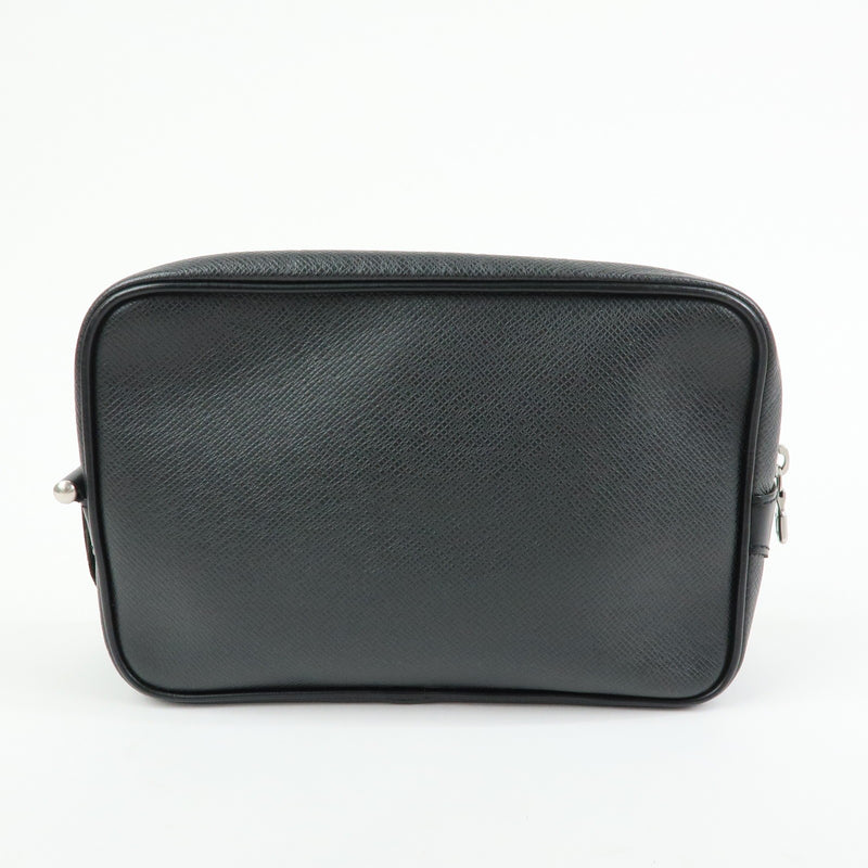 Louis Vuitton Kaluga Pochette Clutch Taiga Leather Black