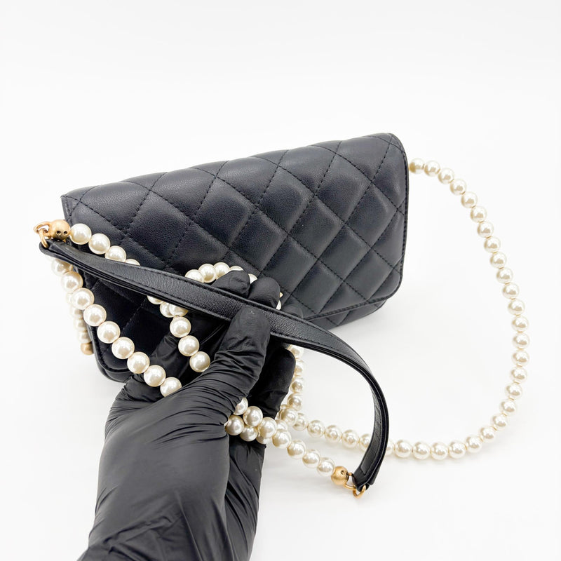Chanel Wallet On Chain Chevron Patent Black Leather Bag