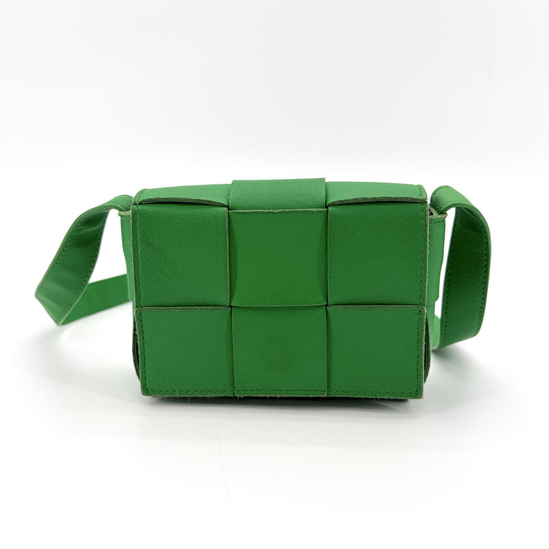 Bottega Veneta Cassette Maxi Intrecciato Leather Green Bag