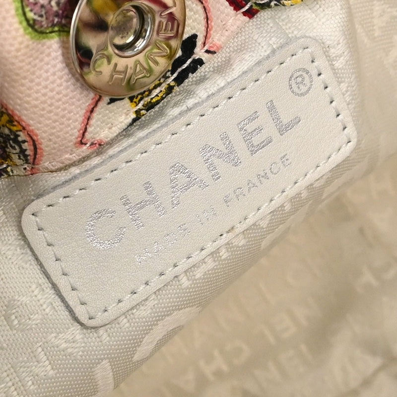 Chanel Valentine Hobo Printed Canvas Pink