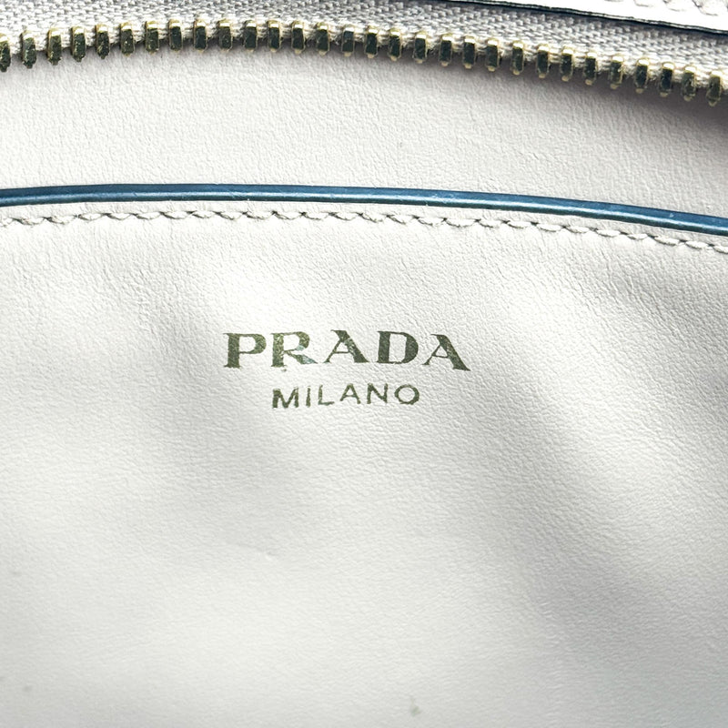 Prada Vintage Tote Leather Beige