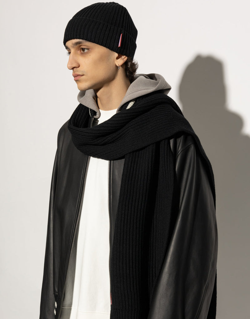 Dsquared2 Knm006501w067572124 Beanie & Scarf Set — Black Wool Beanies