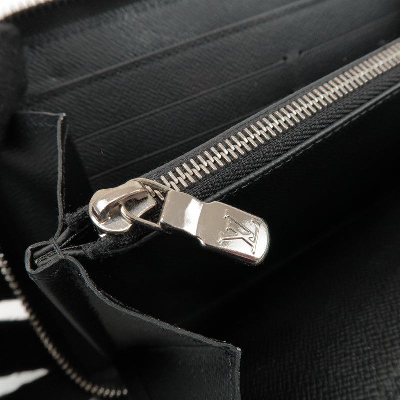 Louis Vuitton Zippy Organizer Taiga Leather Black Accessory