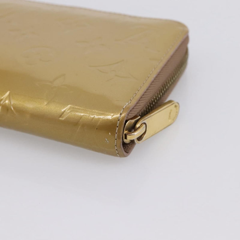 Louis Vuitton Zippy Monogram Vernis Beige Patent_leather Accessory