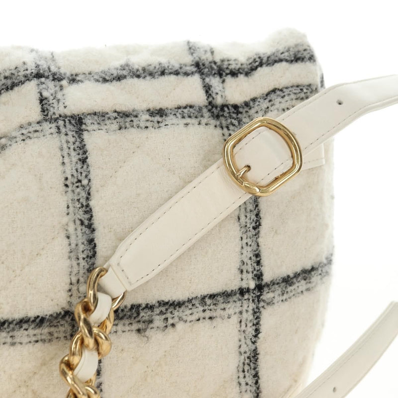 Chanel Duma Drawstring Quilted Wool Tweed Beige Bag