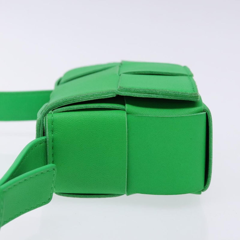 Bottega Veneta Cassette Maxi Intrecciato Leather Green Bag