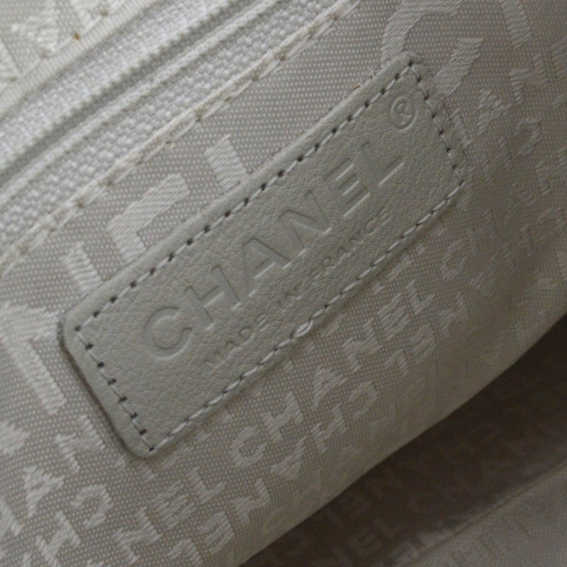Chanel Pocket Accordion Flap Quilted Lambskin White Leather Bag