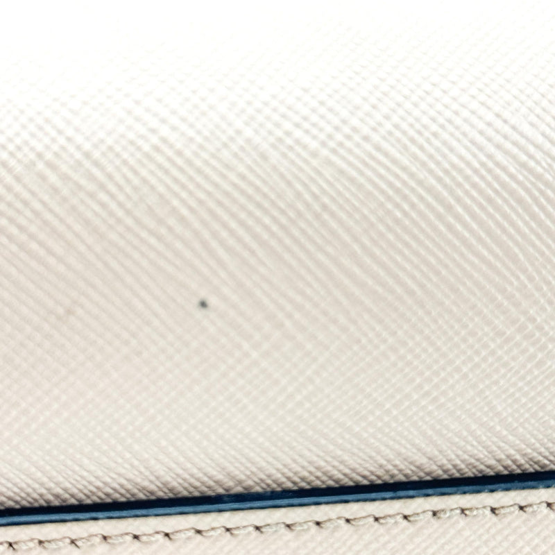 Prada Vintage Tote Leather Beige