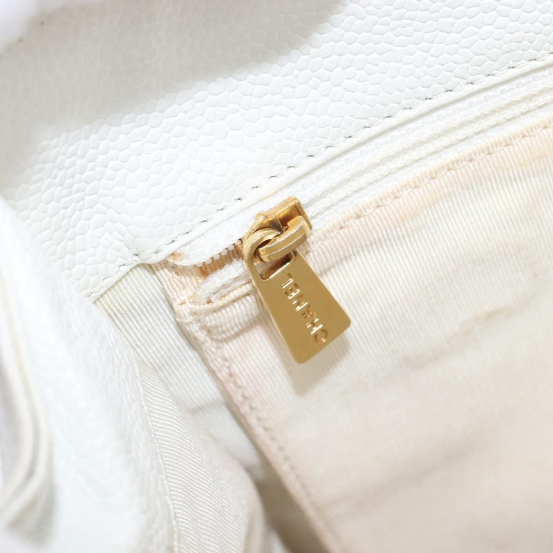 Chanel Vintage Wooden Quilted Caviar White Leather Bag