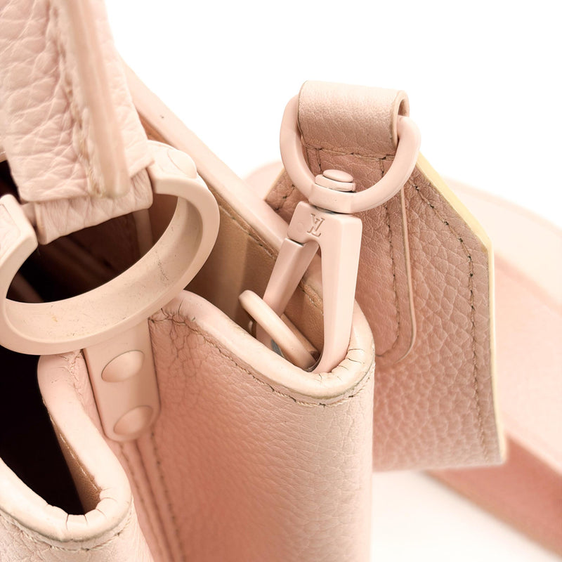 Louis Vuitton Flower Chain Capucines Leather Beige Bag