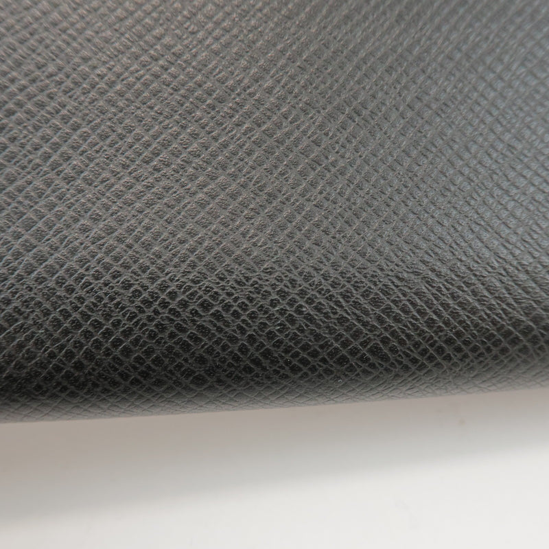 Louis Vuitton Zippy Organizer Taiga Leather Black Accessory