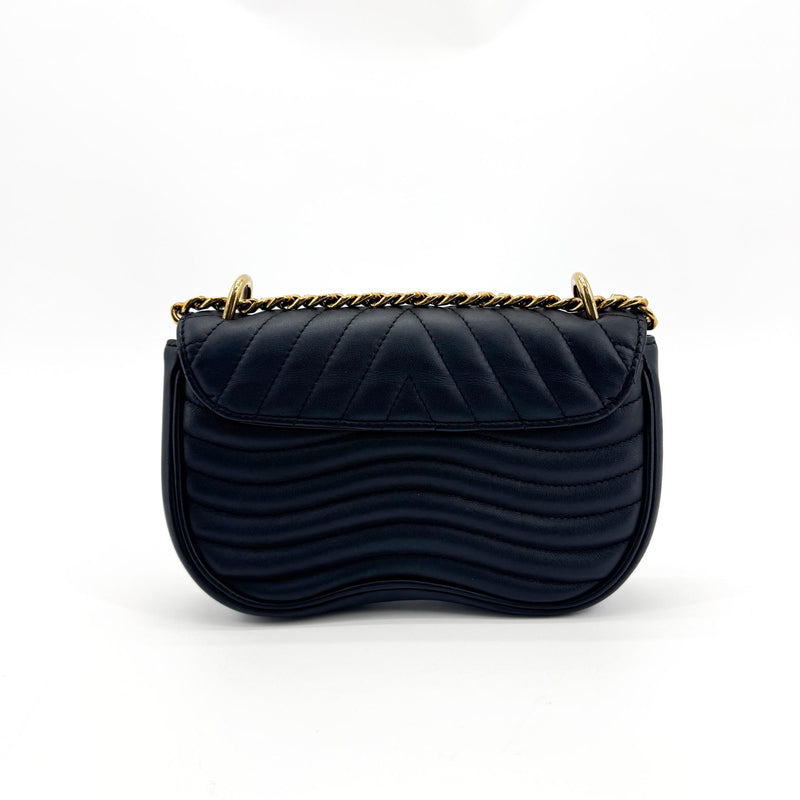 Louis Vuitton New Wave Chain Quilted Leather Black Bag