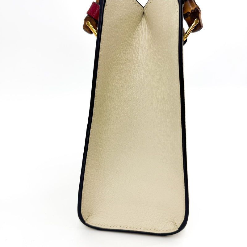 Gucci Diana Nm Bamboo Handle Leather White Bag