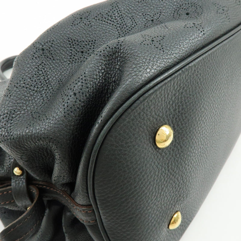 Louis Vuitton L Hobo Mahina Leather Black