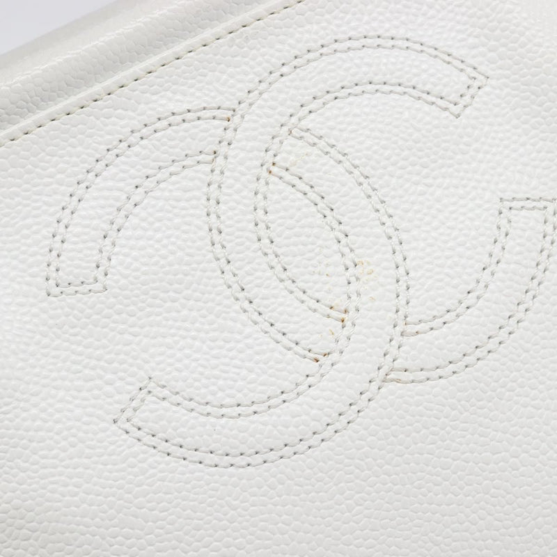 Chanel Vintage Wooden Quilted Caviar White Leather Bag