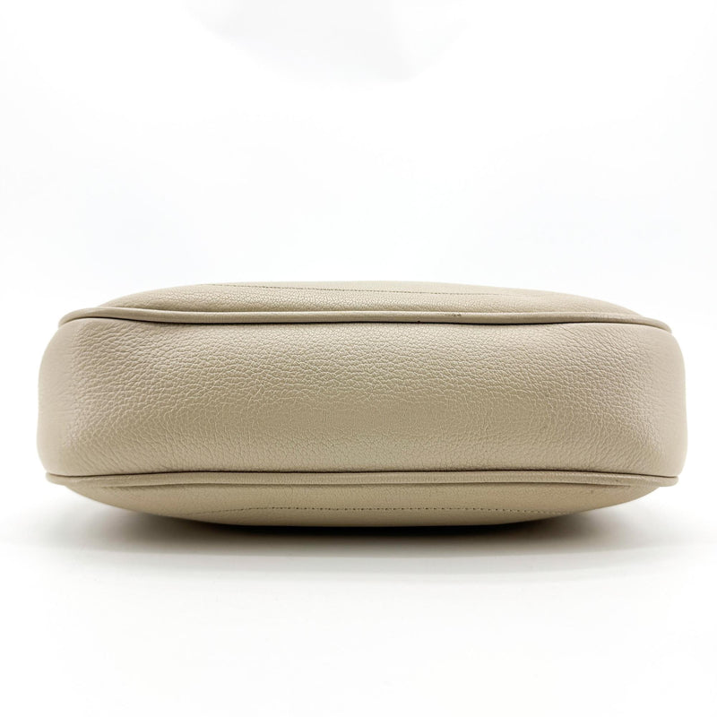 Gucci Aphrodite Leather Beige Bag