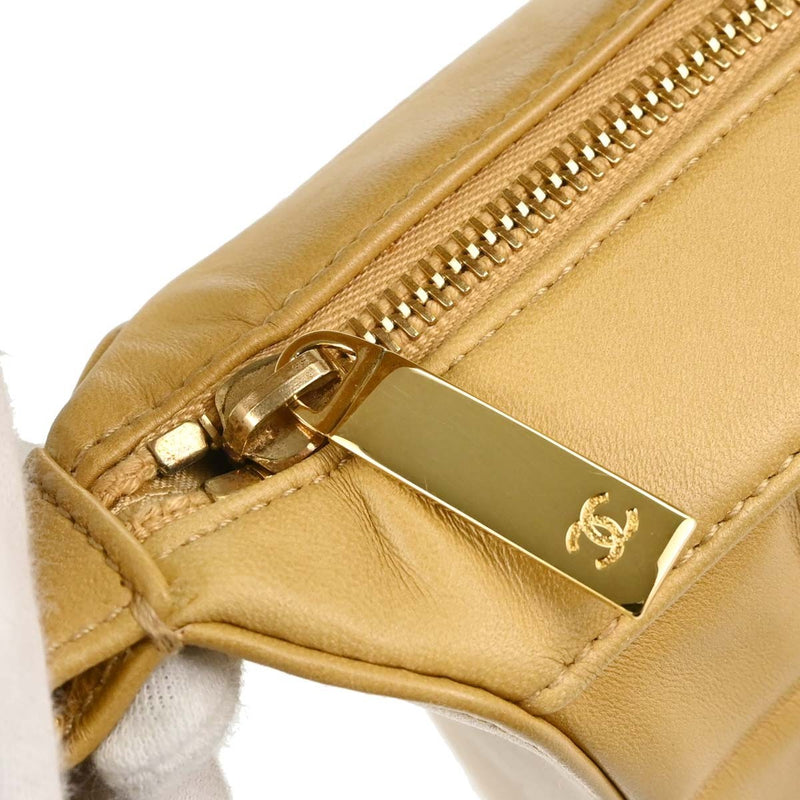 Chanel Chocolate Bar Cc Quilted Leather Beige Bag