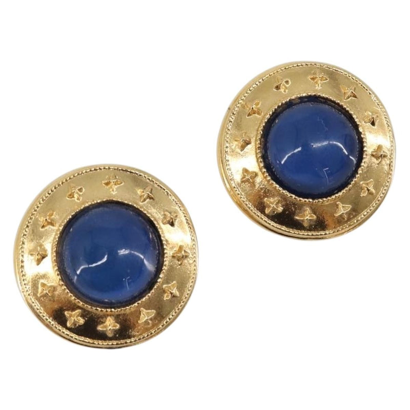 Chanel Vintage Cc Round Clip-On Metal With Gripoix Gold Bijoux