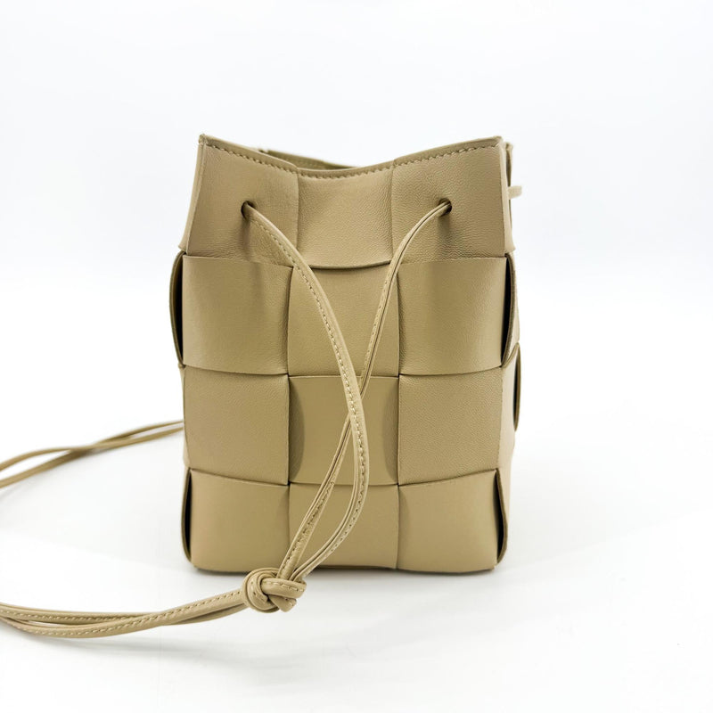 Bottega Veneta Cassette Leather Beige Bag