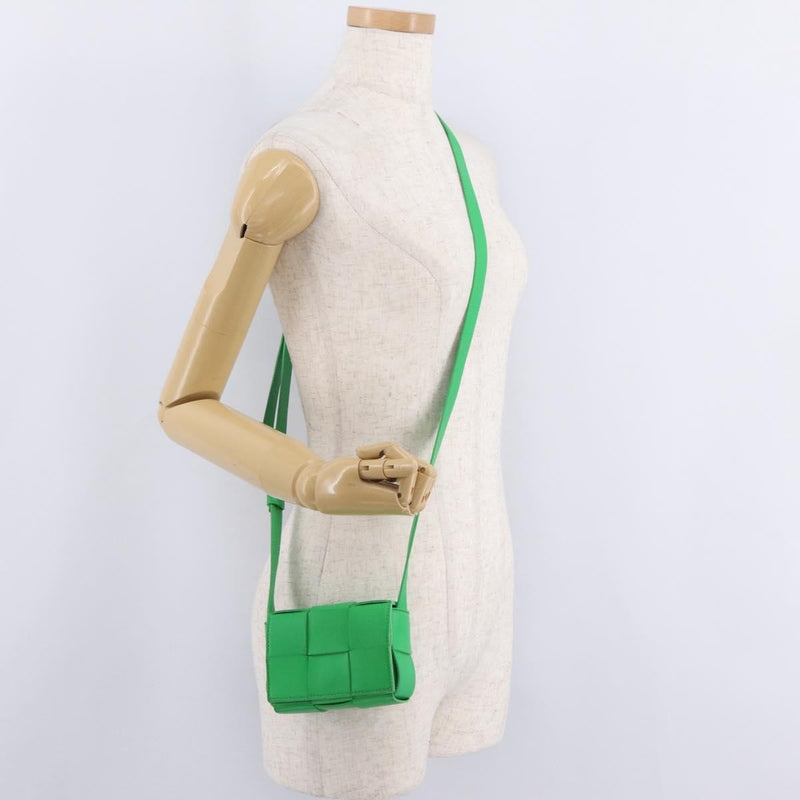 Bottega Veneta Cassette Maxi Intrecciato Leather Green Bag