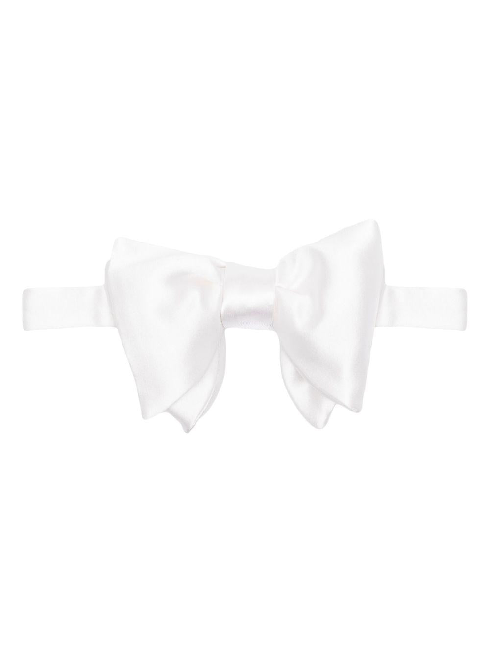 Tom Ford Silk Pre-Tied Bow Tie — White Ties