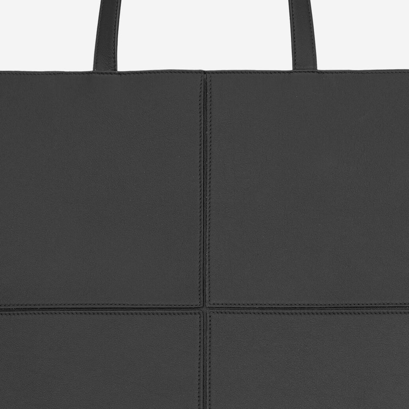 Saint Laurent Vegetable-Tanned Leather Tote Bag — Black