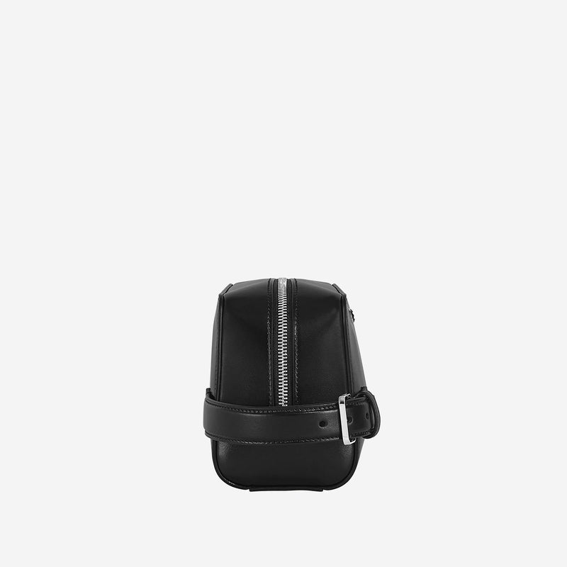 Montblanc Meisterstück Calfskin Leather Travel Wallet — Black