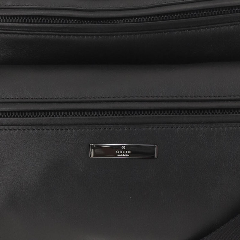 Gucci Calf Skin Shoulder Bag — Black