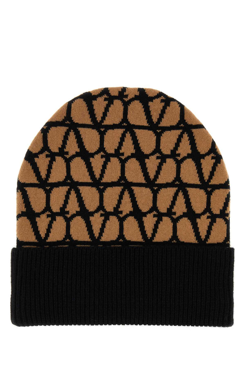 Valentino Garavani Cuffia Geometric-Jacquard Cashmere Beanie — Beige Exterior: Beanies