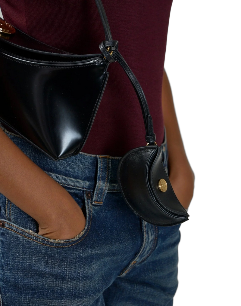 Jacquemus Le Porte Ovale Calisso Wallet — Black Leather