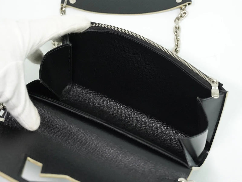 Louis Vuitton Twist Chain Limited Edition World Tour Epi Leather Black Bag