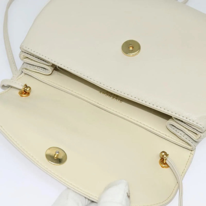 Givenchy 4g Shoulder Bag Leather White