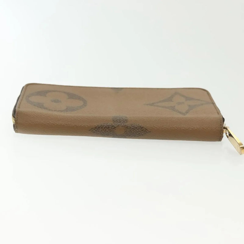 Louis Vuitton Zippy Canvas Brown Accessory