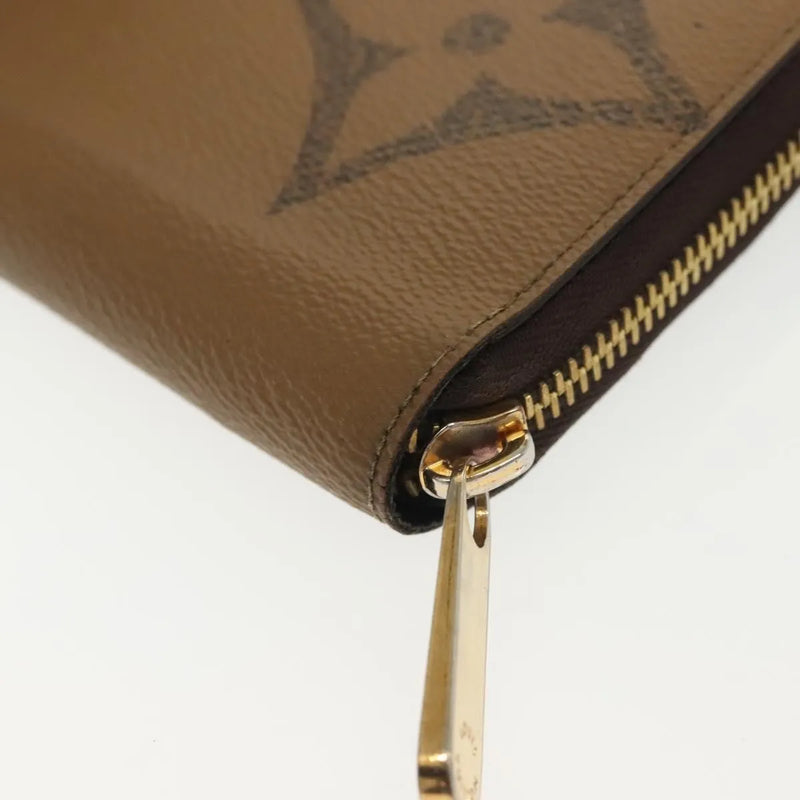 Louis Vuitton Zippy Canvas Brown Accessory