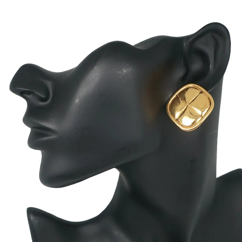 Chanel Cc Rhombus Clip-On Metal Gold Gold_plated Jewelry