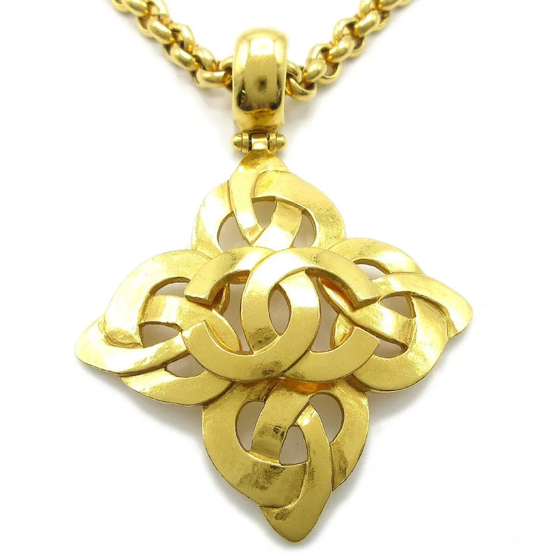 Chanel Cc Heart Pendant Metal Gold Gold_plated Jewelry