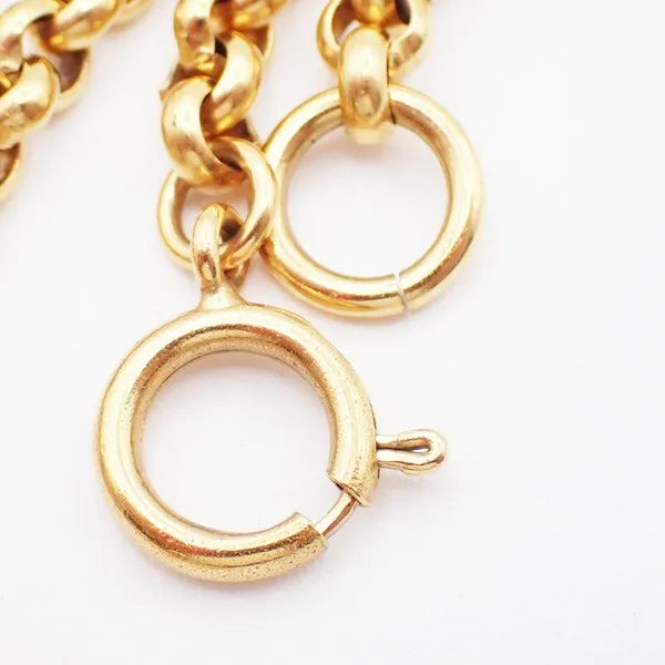 Chanel Vintage Cc Heart Pendant Long Metal Gold Gold_plated Jewelry