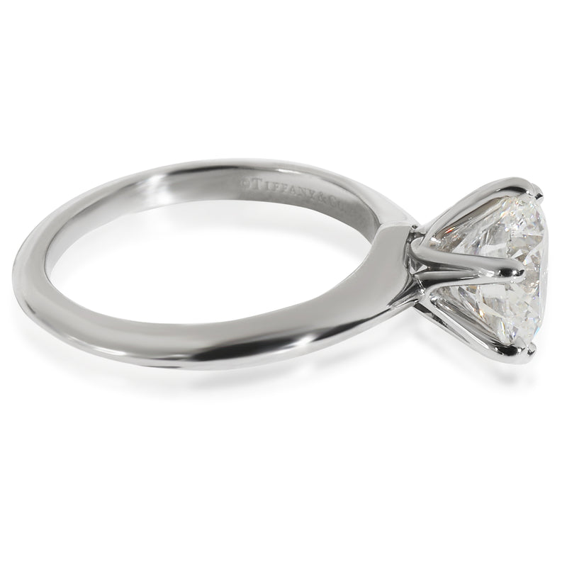 Tiffany & Co. 2.56 Ct Round Brilliant Diamond Engagement Ring 950