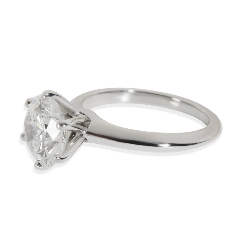 Tiffany & Co. 2.56 Ct Round Brilliant Diamond Engagement Ring 950