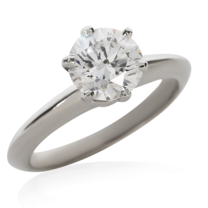 Tiffany & Co. 0.91 Ct Round Brilliant Diamond Engagement Ring 950